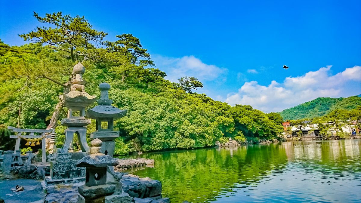 明神池