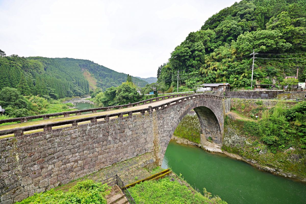 霊台橋
