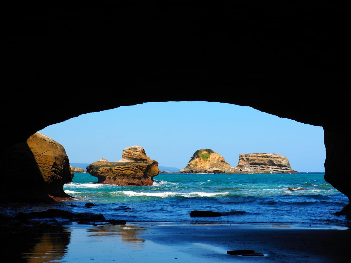 Chikura Iwaya Cave.